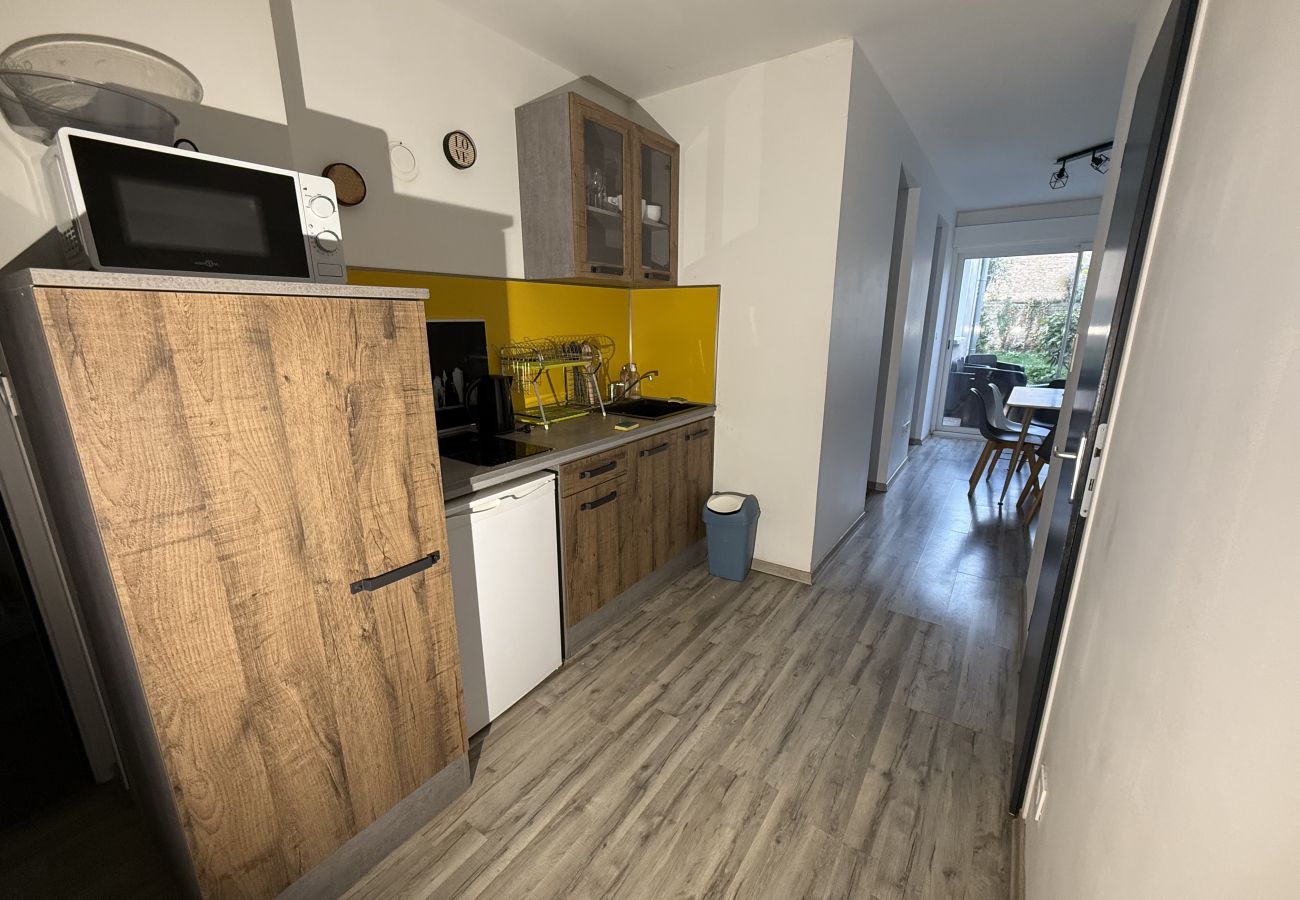 Apartment in Amiens - Côté Jardin AMIENS 4-6 P