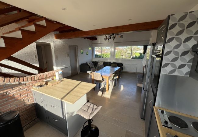 Casa en Cucq - Chez Pape & Mame : Stella-Plage, Maison 10-12 Pers Casa en Cucq - Chez Pape & Mame : Stella-Plage, Maison 10-12 Pers