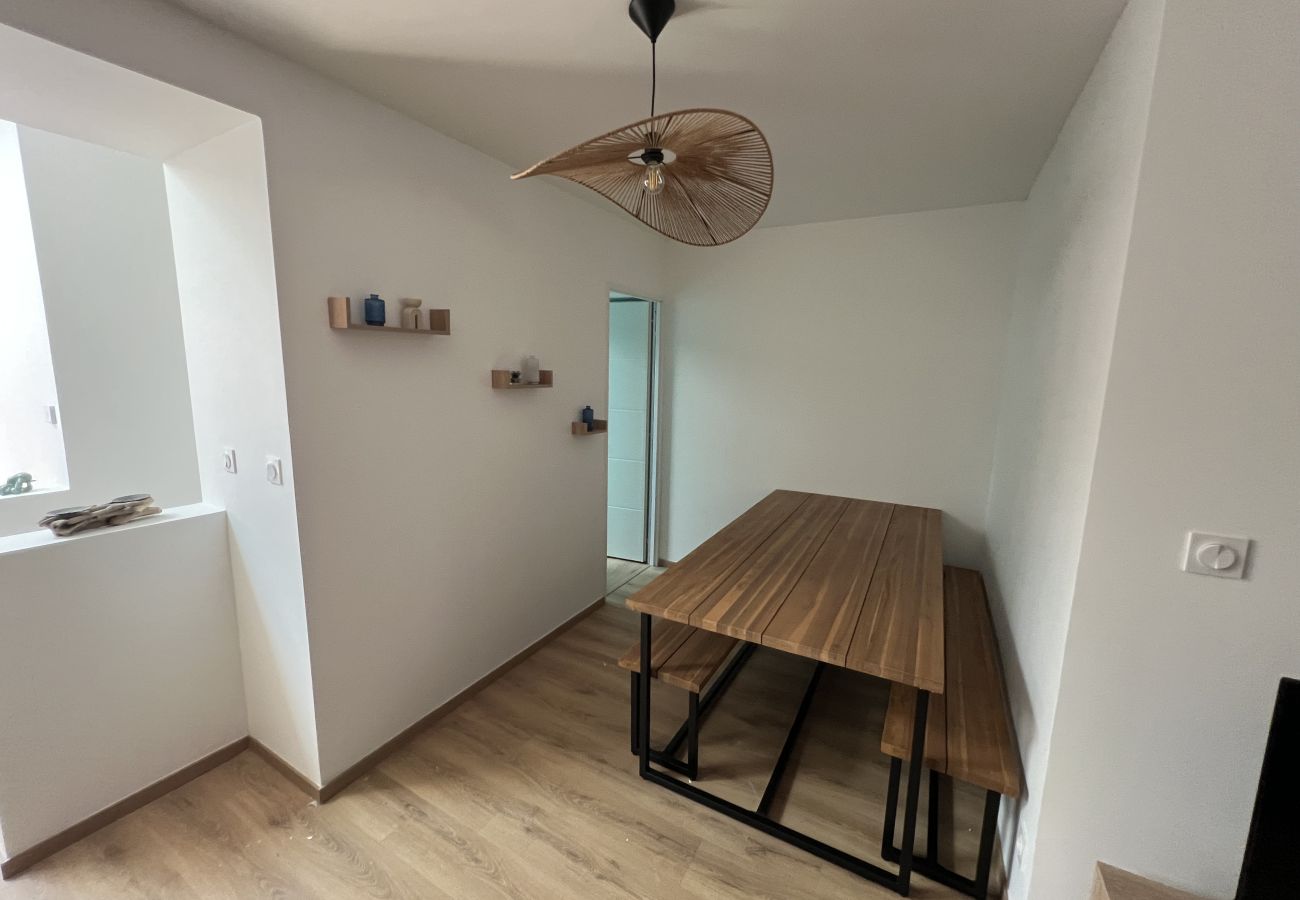 Appartement à Boulogne-sur-Mer - Sous la mer : 4-6 pers, terrasse, spa