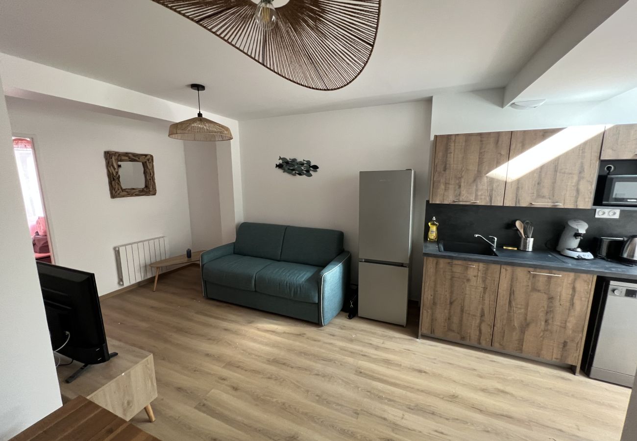 Appartement à Boulogne-sur-Mer - Sous la mer : 4-6 pers, terrasse, spa